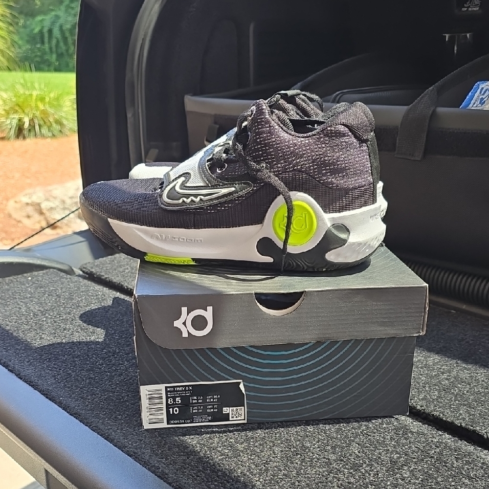 Nike KD Black and Neon Green Sneakers